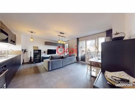 appartement 3 pièces 63 m²