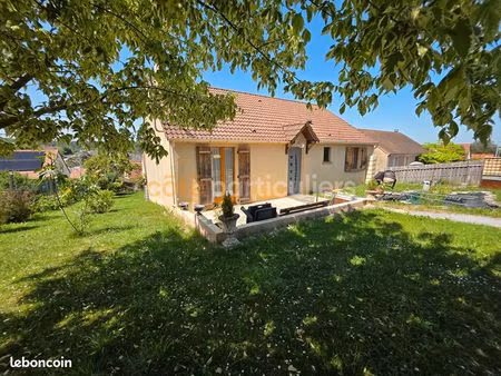 pavillon 5 pièces 85 m²