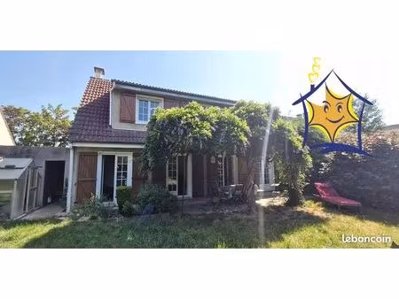 maison 7 pièces 155 m²