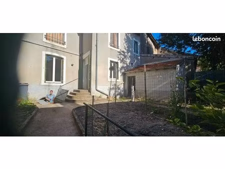 location f3 70m2 avec extérieur