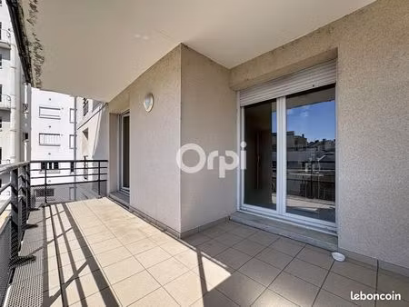 appartement 3 pièces 101 m²