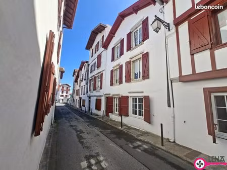 appartement 3 pièces 49 m²