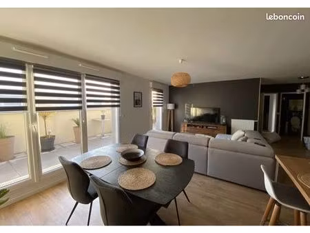 appartement avec grande terrasse vernon