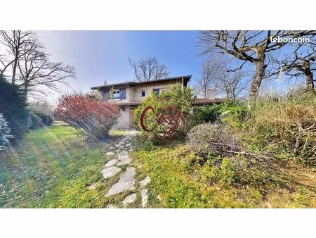 maison 5 pièces 121 m²