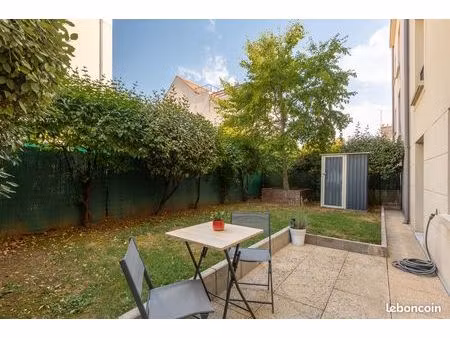 centre ville de meaux t2 de 42m2 avec terrasse et jardin privatifs  parking en sous sol