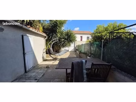 maison de ville 3 pièces 75 m²