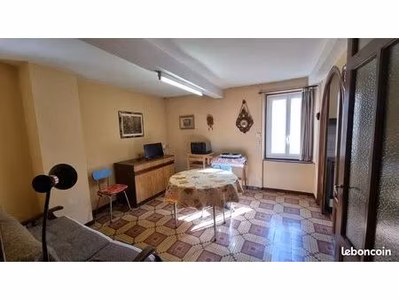 maison de village 3 pièces 62 m²