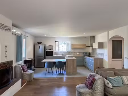 villa 6 pièces 147 m²