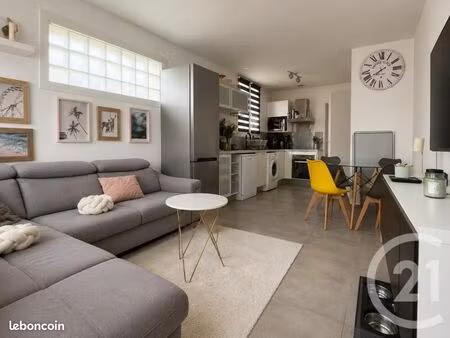 appartement 2 pièces 32 m²