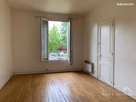 immeuble 6 pièces 245 m²
