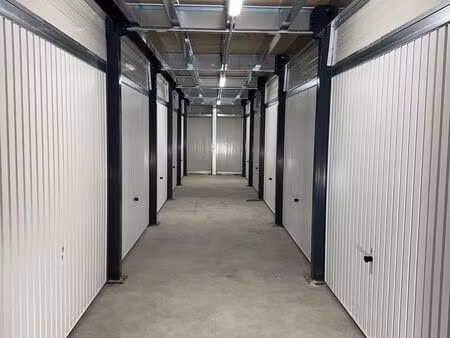 box de stockage garde meuble