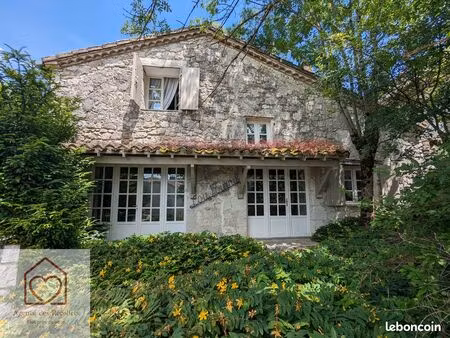 maison 6 pièces 185 m²