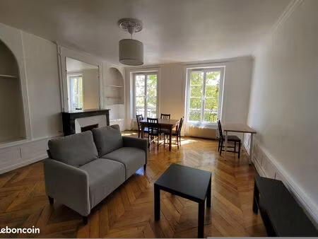 location meublée 70m² - centre ville de clermont-ferrand