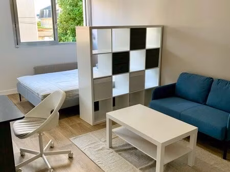location t1 meublé rue du mans à laval