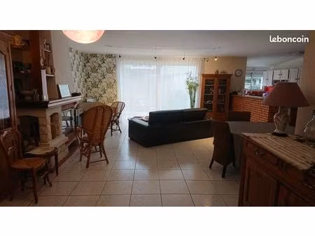 vends maison dans quartier cheminot