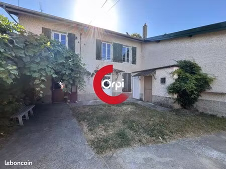 maison 3 pièces 102 m²