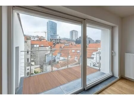 appartement à louer à rue des deux églises 80 bruxelles (vbe40282)