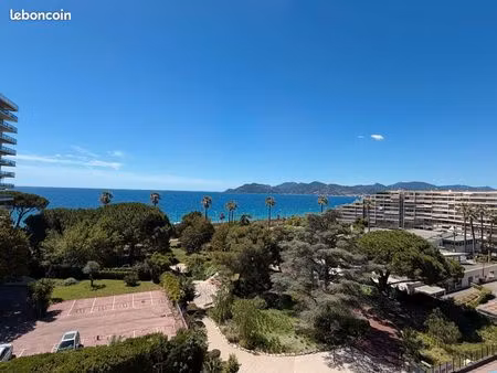 studio en front de mer