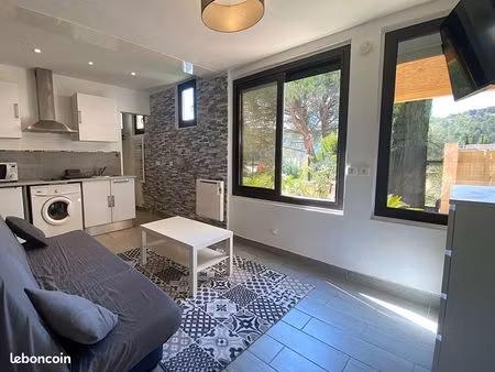 studio 1 pièce 16 m²