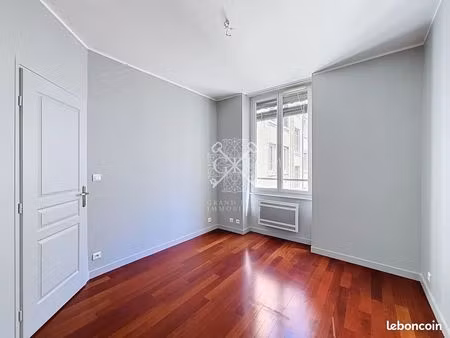 appartement 2 pièces 49 m²