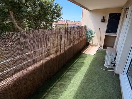 appartement t3 + terrasse