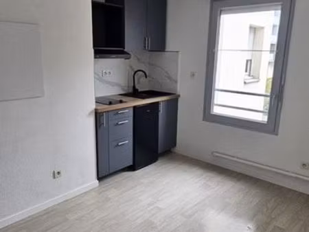 appartement nu 20 m2 idéal étudiant bien situé