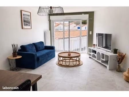 posez vos valises appartement rénové  meublé  plage à 2 minutes