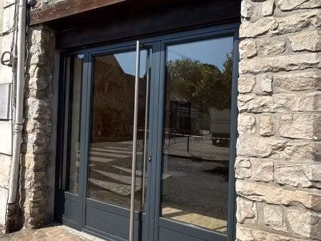 [70 /jour] location espace commercial / bureau à la journée - centre ville milly-la-forêt