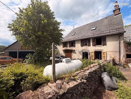 maison 8 pièces 94 m²