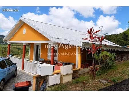 immeuble 182 m² riviere-pilote