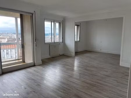 limoges-hôtel de ville f3/f4 traversant  95 m2