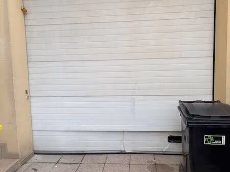 local d'activite / entrepot 270 m²