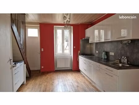 location maison de bourg