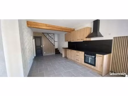 maison - 5 pièces - 92.3m2 habitables