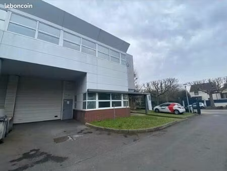 local d'activite 366 m² bondy