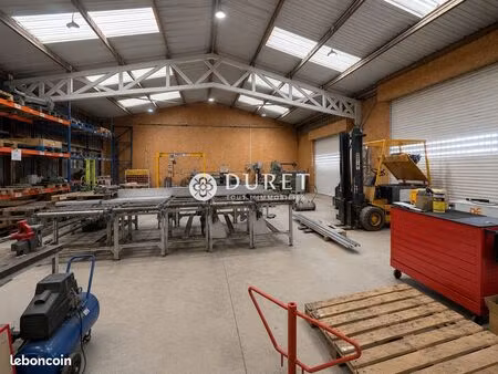 local 350 m² montaigu-vendée