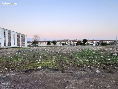 terrain 540 m² aurillac