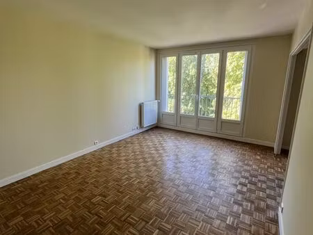 appartement 4 pièces 74 m²