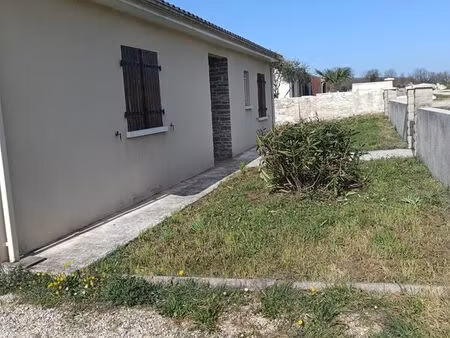 maison de plain pied 3 pièces champmillon