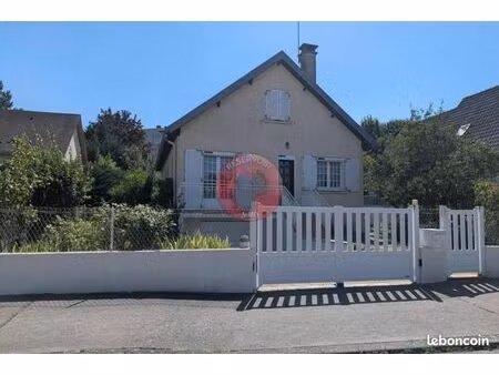 maison 6 pièces 141 m²