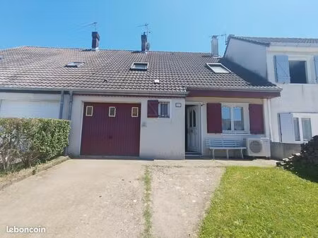 maison familiale avec jardin