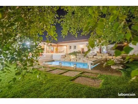 maison 7 pièces 174 m²