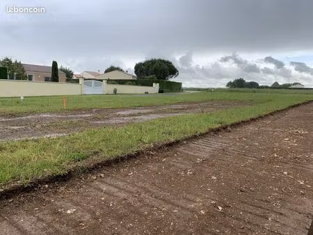 terrain à bâtir de 543 m2 au prix de 48225 à archingeay (17)
