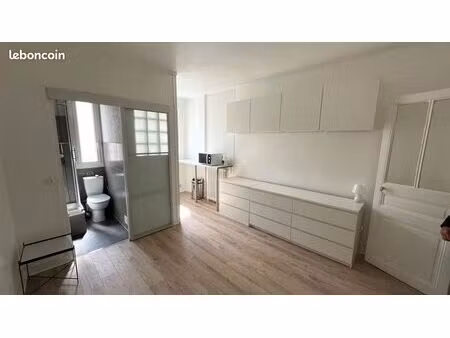 studio 1 pièce 20 m²
