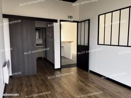 bureaux 50 m²