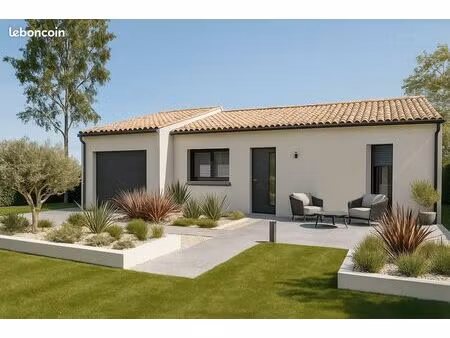 maison de 88.87 m² sur un terrain de 895 m² à saint-angeau en charente (16)