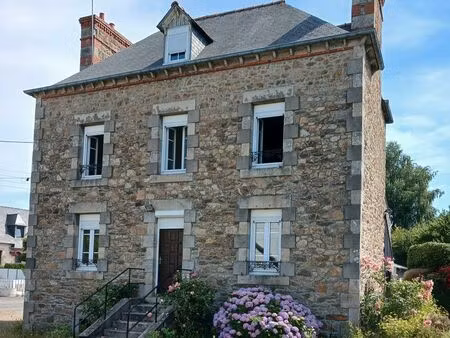 maison en pierres