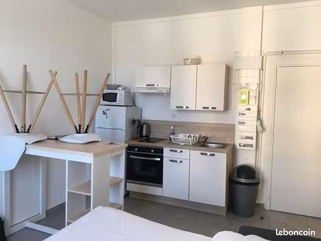 studio 1 pièce 21 m²
