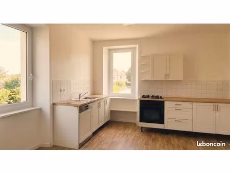grand appartement en duplex à louer – mouilleron-saint-germain