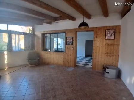 appartement t2 74m2